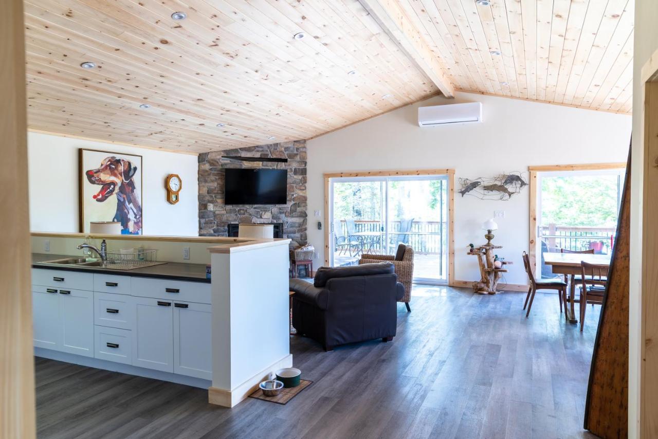 Woodhaven - Seaside Accommodations Waweig Exteriör bild